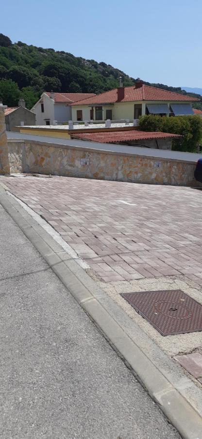 דירות Old Town Baska מראה חיצוני תמונה